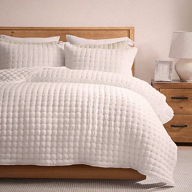 King Size Quilt Set: Lightweight Bedspread, Pillow Shams, All Season, 104x90"