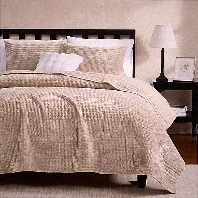 WDCOZY Velvet Queen Size Quilt Set - Beige Striped Queen(90" x 92")