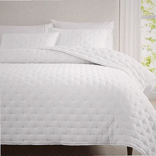 WDCOZY White Cloud Queen Size Quilt Set, Tan Lightweight Farmhouse Bedspread, Ru