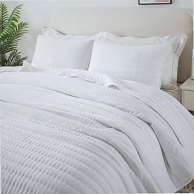 White Queen Size Quilt Bedding Sets with Pillow Shams, Full Lightweight Soft Bed